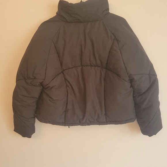 Black Topshop Cropped Puffer Jacket, Petite Size 0 - Picture 3 of 5